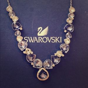 Gorgeous brand new Swarovski necklace